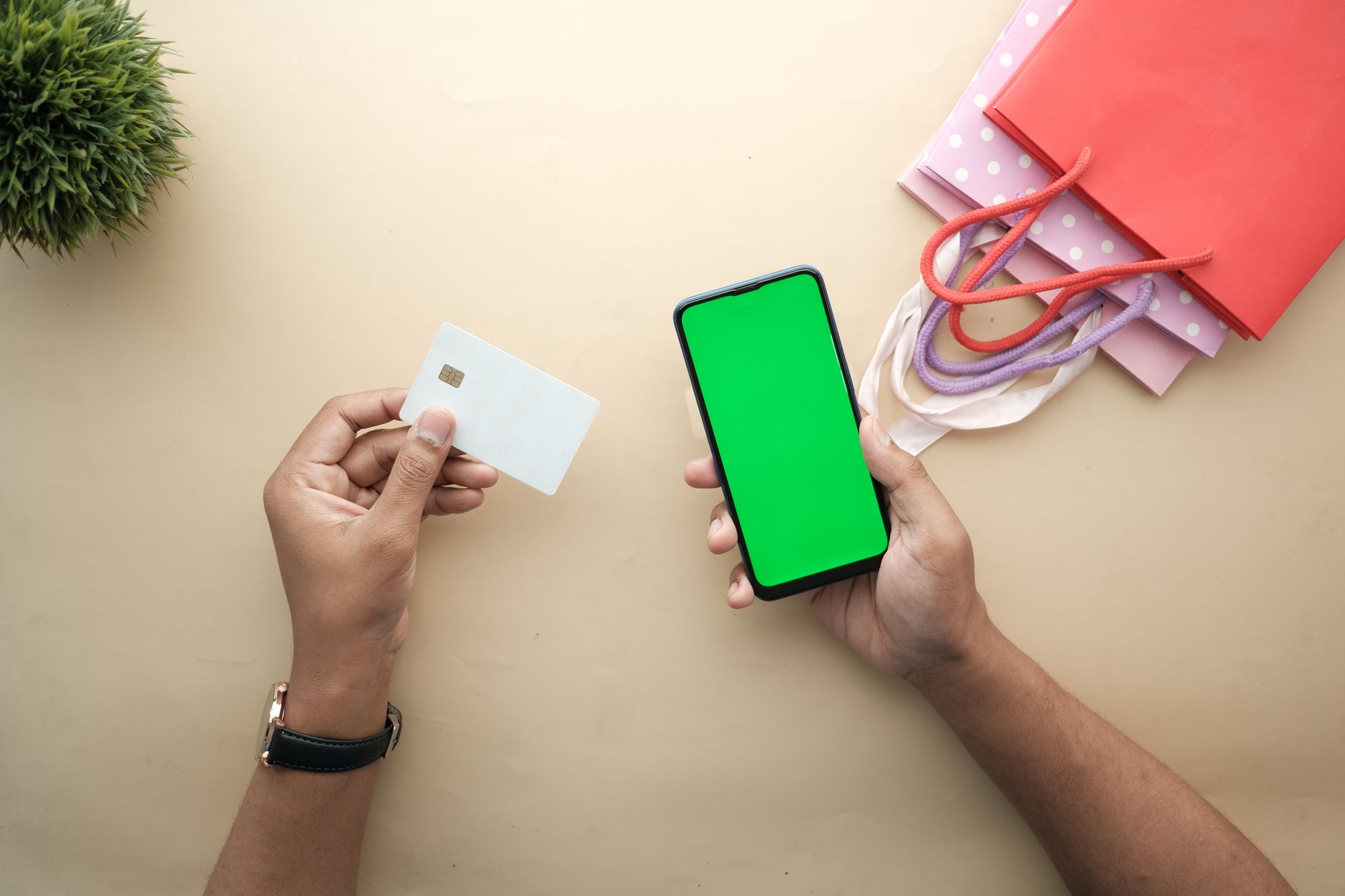Le développement du m-commerce : une nouvelle révolution pour le commerce en ligne ?