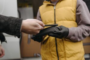 Quelles sont les fonctionnalités essentielles du m-commerce ?