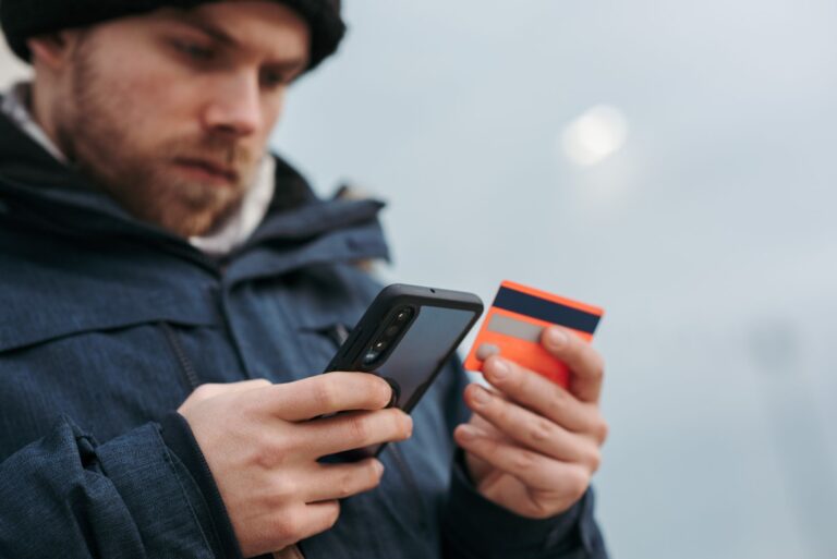 250 fausses applications Android : comment la facturation mobile a été détournée